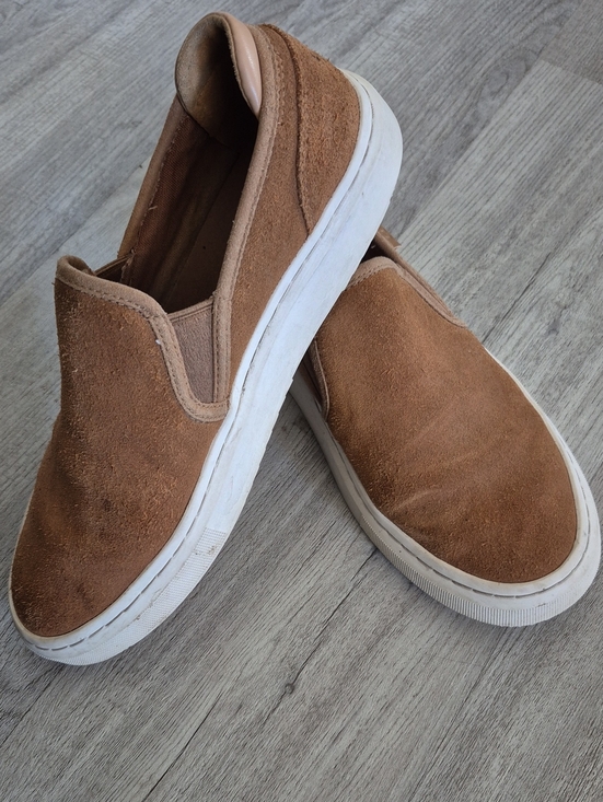 UGG Other - UGG Men's Tan Suede Slip-On Loafers